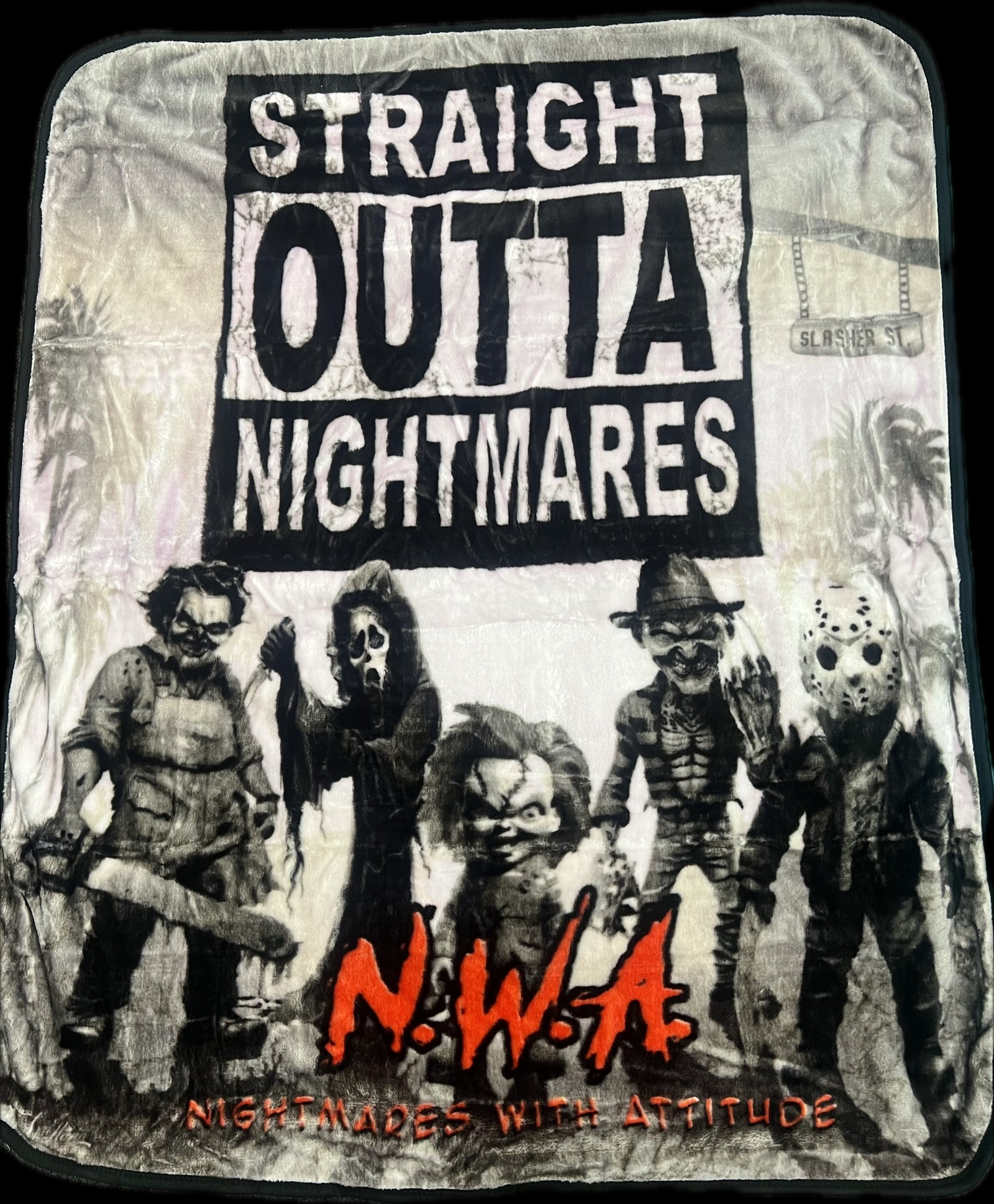 Horror - Queen - Straight Outta Nightmares